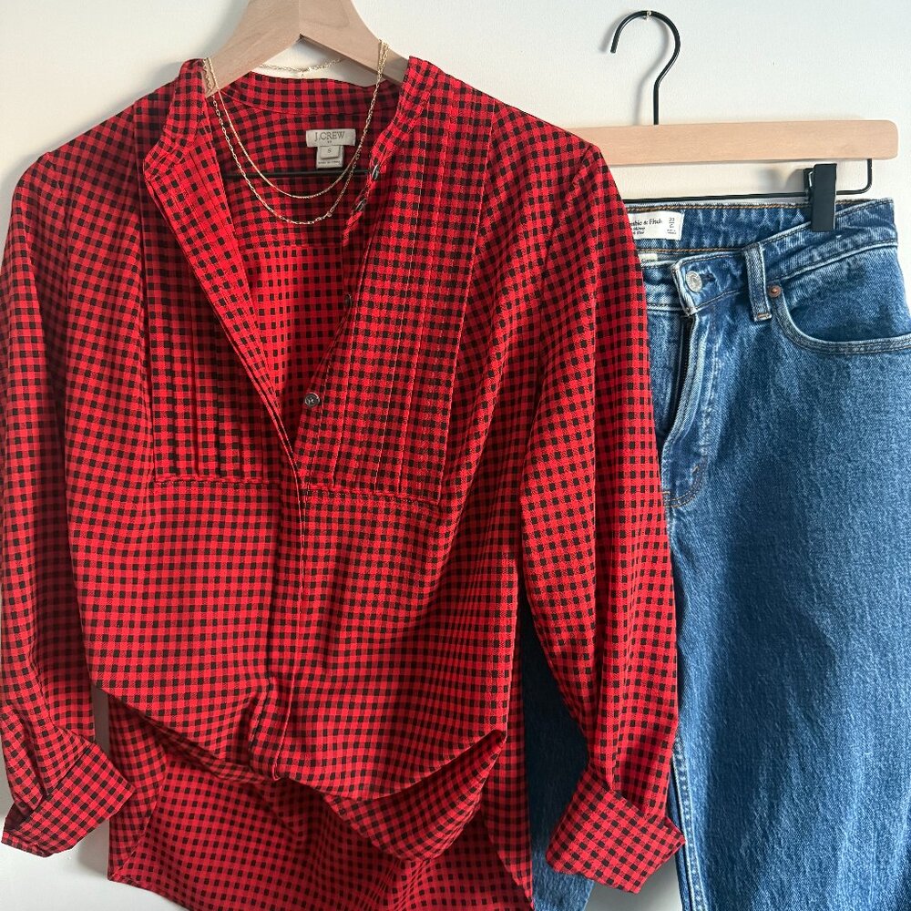 Classic Business Casual Button Up